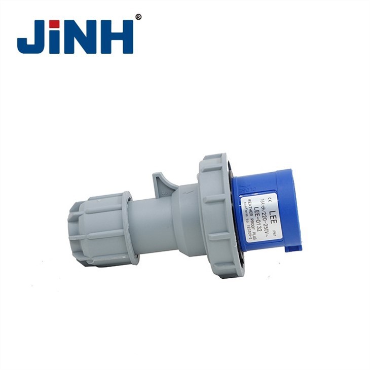 LEE-0132 2P+E IP67 Industrial Plug