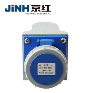 1132 Industrial Plug socket IP67