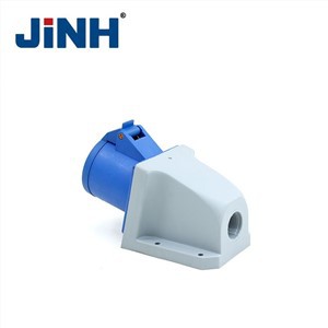 LEE-123N 3P+E IP44 Industrial Socket