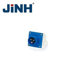 LEE-513 2P+E IP44 Industrial Plug
