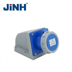 LEE-1132 2P+E IP67 Industrial Socket