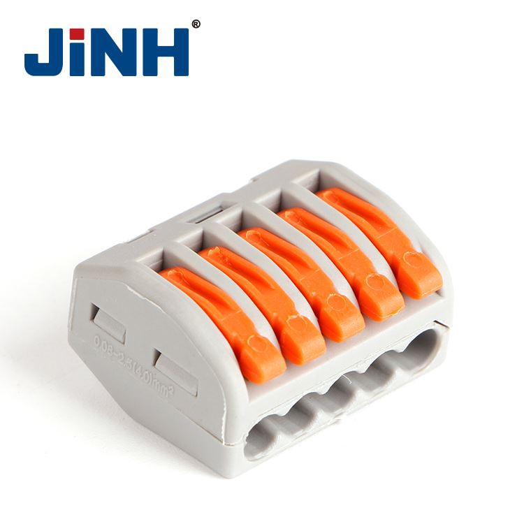 Basic introduction of waterproof socket